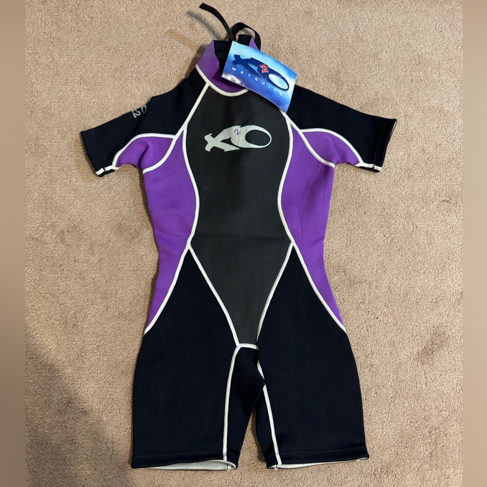 ⭐️ Swim women’s size small. NWT